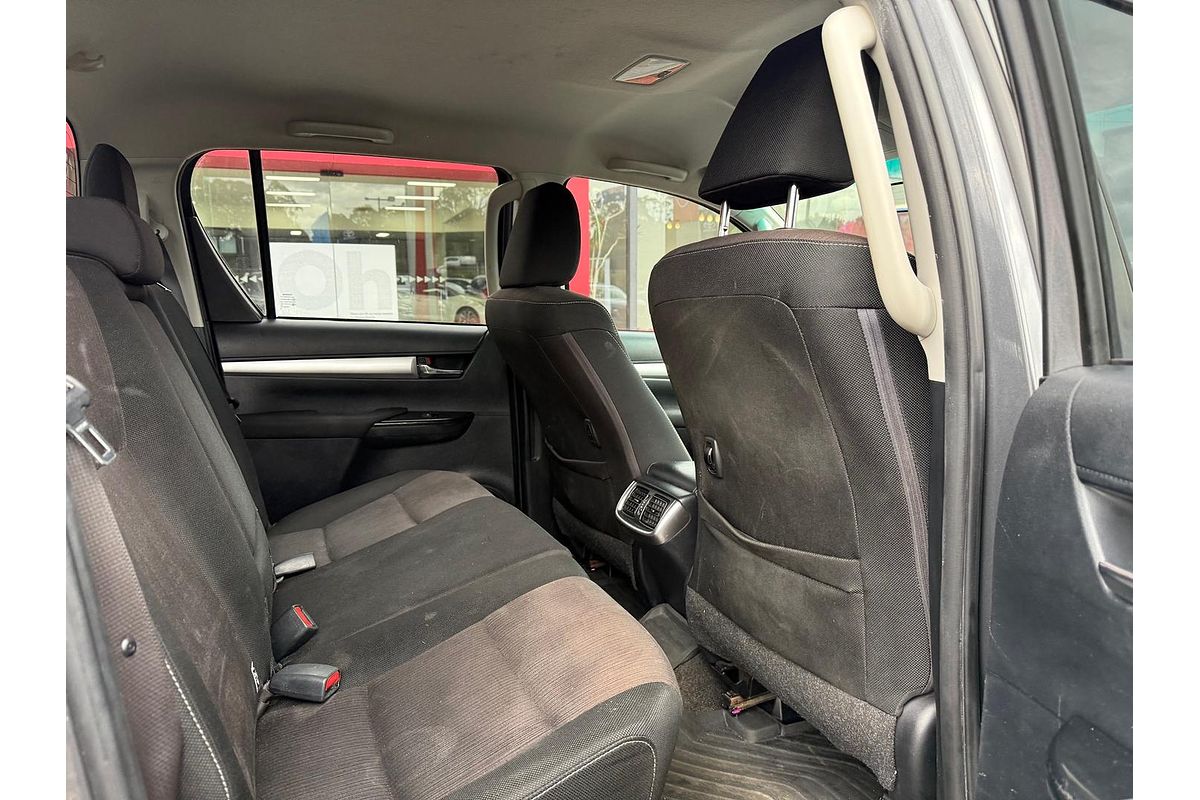 2018 Toyota Hilux SR5 GUN126R 4X4