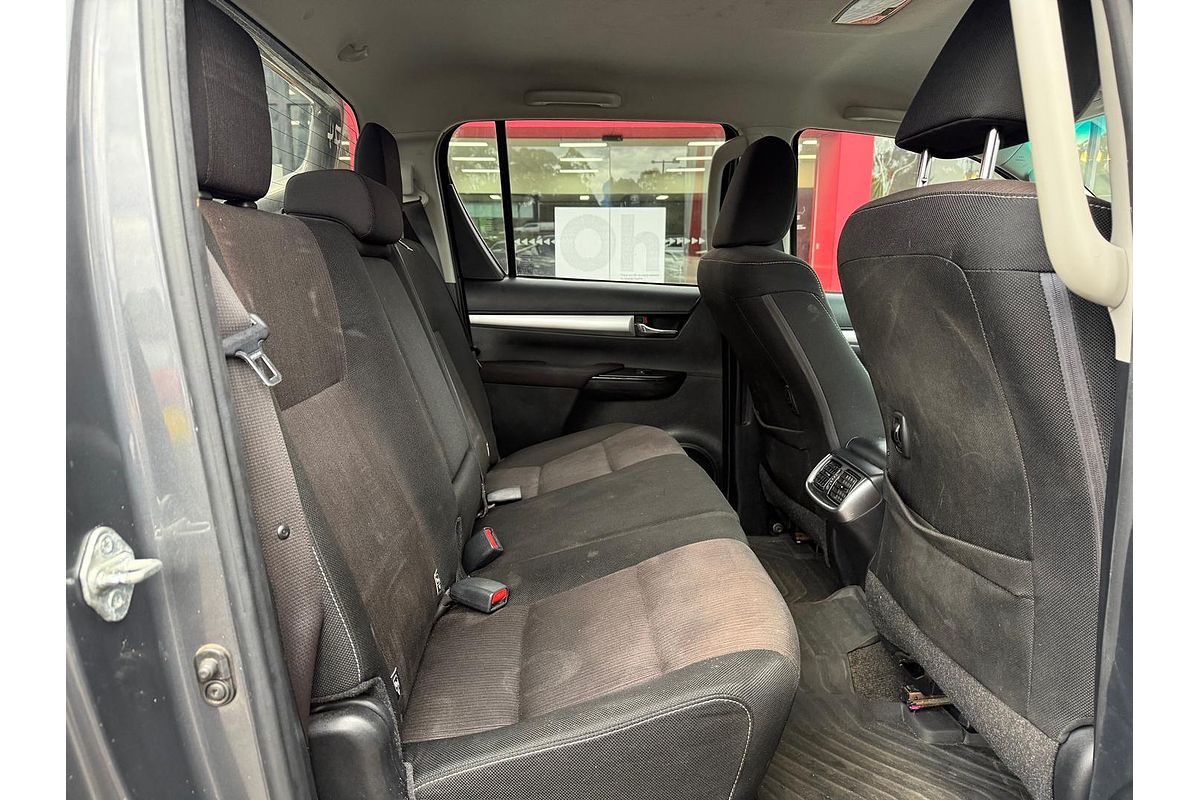 2018 Toyota Hilux SR5 GUN126R 4X4