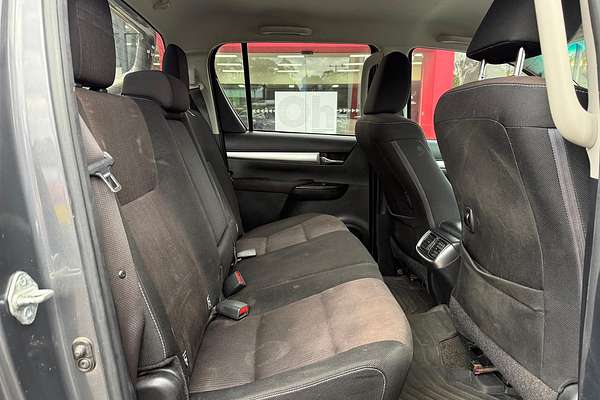 2018 Toyota Hilux SR5 GUN126R 4X4