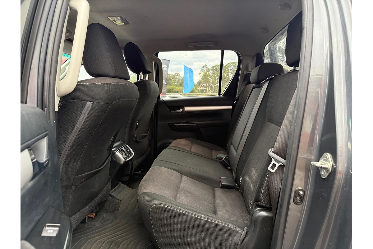 2018 Toyota Hilux SR5 GUN126R 4X4