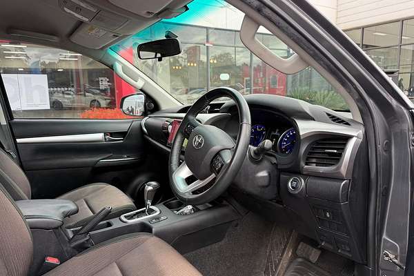 2018 Toyota Hilux SR5 GUN126R 4X4
