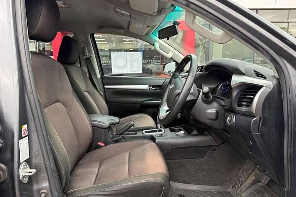 2018 Toyota Hilux SR5 GUN126R 4X4