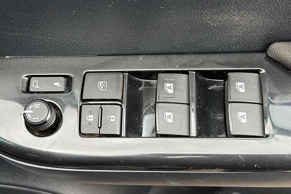 2018 Toyota Hilux SR5 GUN126R 4X4