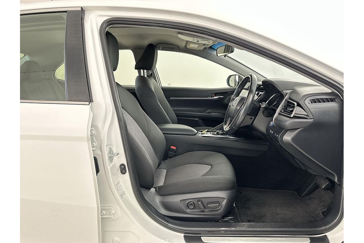 2019 Toyota Camry Ascent Sport AXVH71R