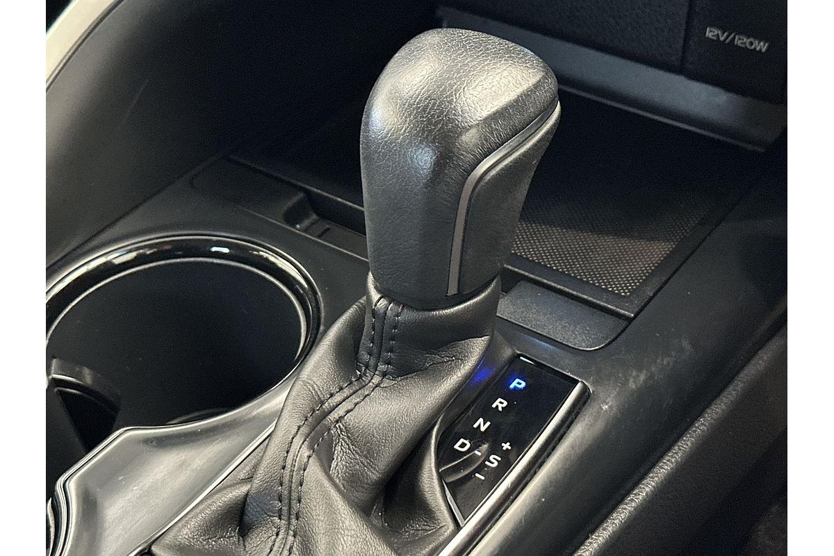 2019 Toyota Camry Ascent Sport AXVH71R