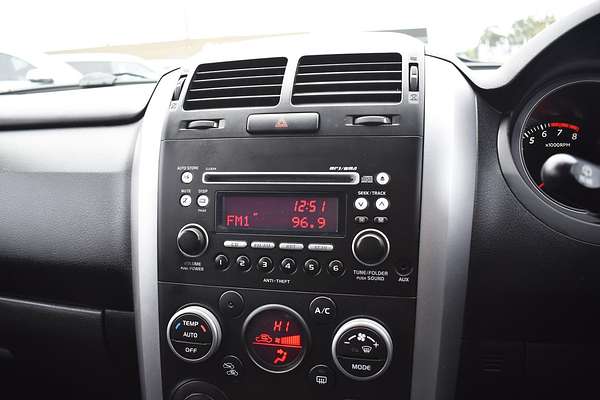 2013 Suzuki Grand Vitara Urban JB