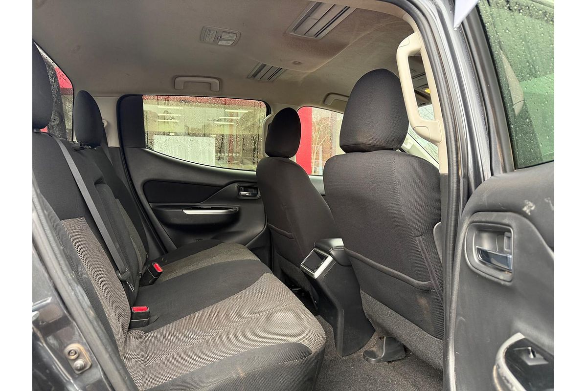 2021 Mitsubishi Triton GLS MR 4X4