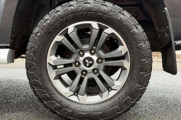 2021 Mitsubishi Triton GLS MR 4X4