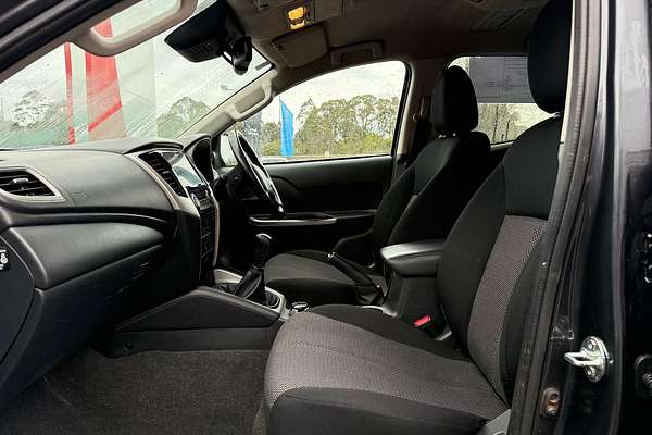 2021 Mitsubishi Triton GLS MR 4X4