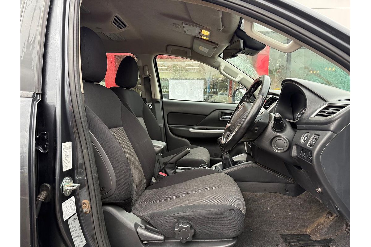 2021 Mitsubishi Triton GLS MR 4X4