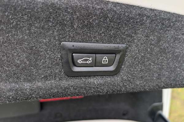 2023 BMW 3 Series 330i M Sport G20 LCI