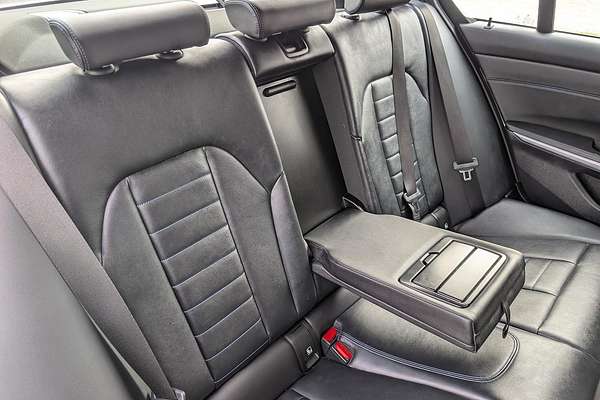 2023 BMW 3 Series 330i M Sport G20 LCI