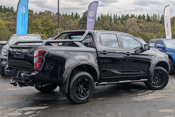 2025 Isuzu D-MAX BLADE 4X4