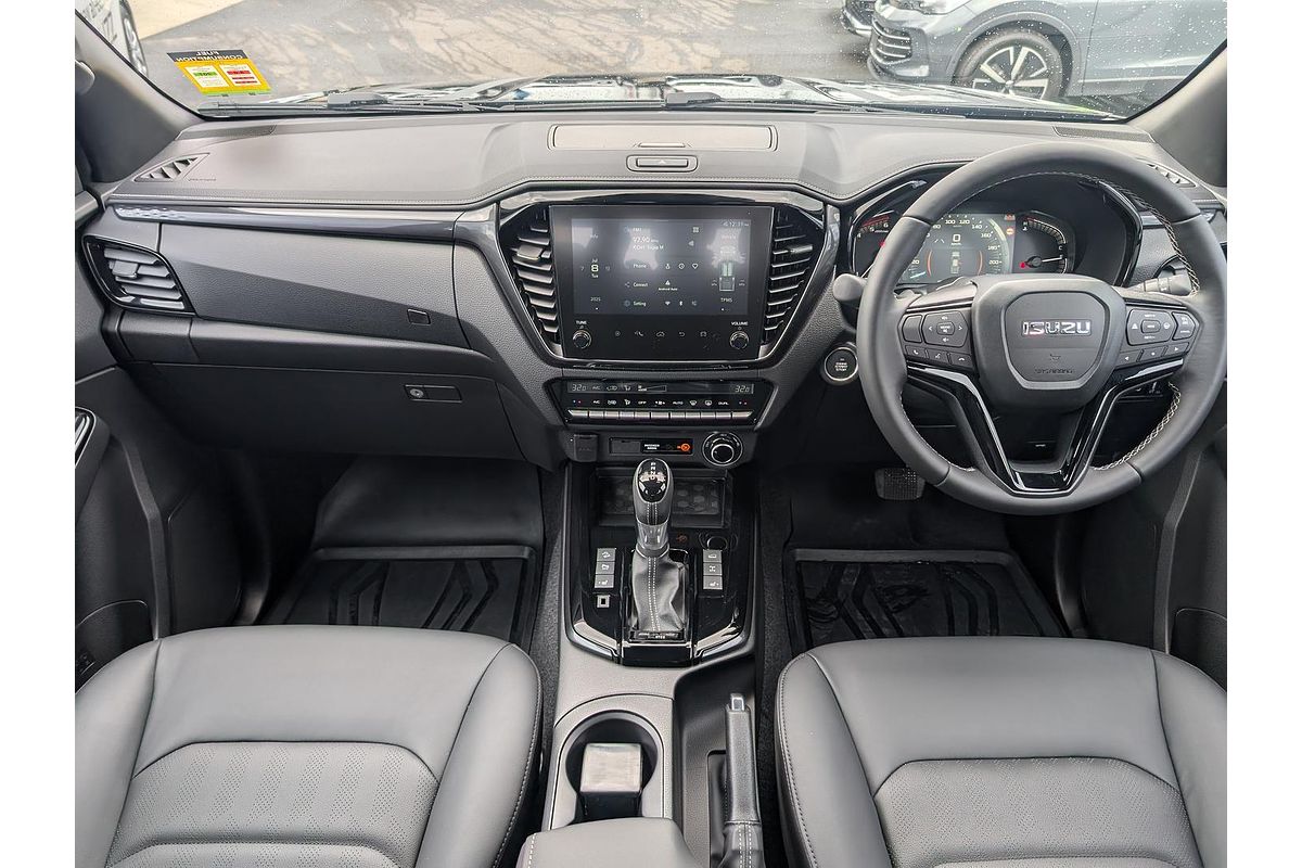 2025 Isuzu D-MAX BLADE 4X4