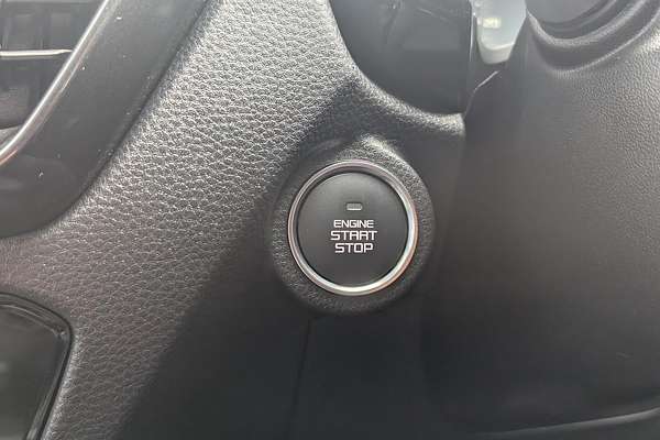 2025 Isuzu D-MAX BLADE 4X4