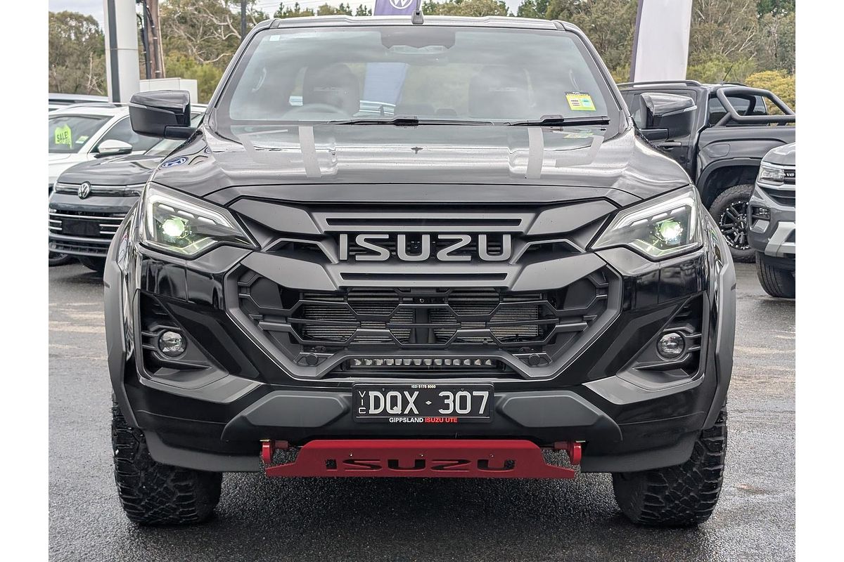 2025 Isuzu D-MAX BLADE 4X4