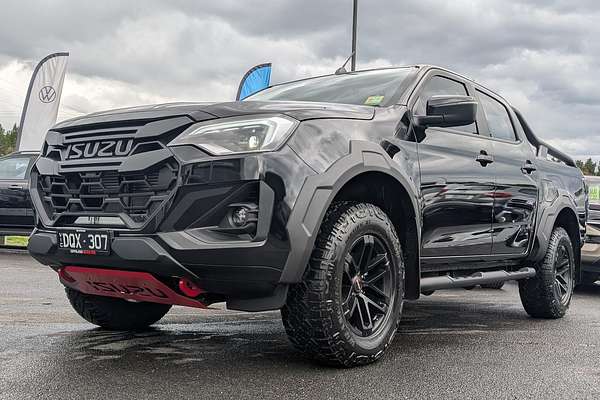 2025 Isuzu D-MAX BLADE 4X4