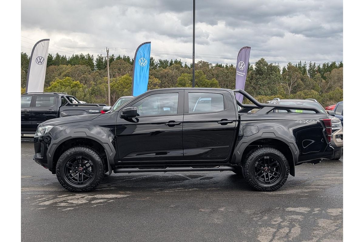 2025 Isuzu D-MAX BLADE 4X4