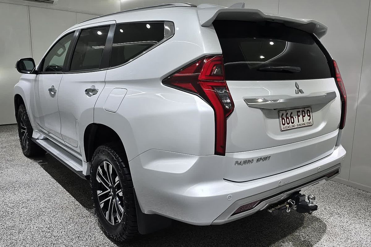 2022 Mitsubishi Pajero Sport GLS QF