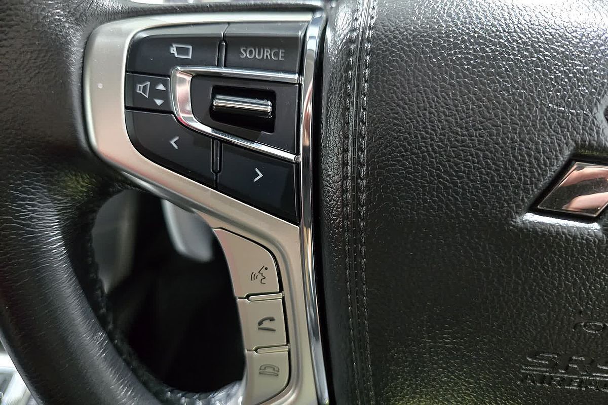 2022 Mitsubishi Pajero Sport GLS QF