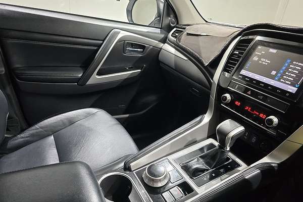 2022 Mitsubishi Pajero Sport GLS QF