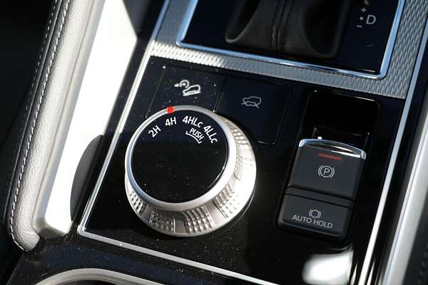 2024 Mitsubishi Pajero Sport Exceed QF