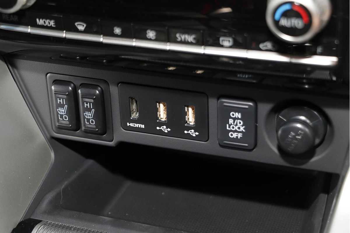 2024 Mitsubishi Pajero Sport Exceed QF