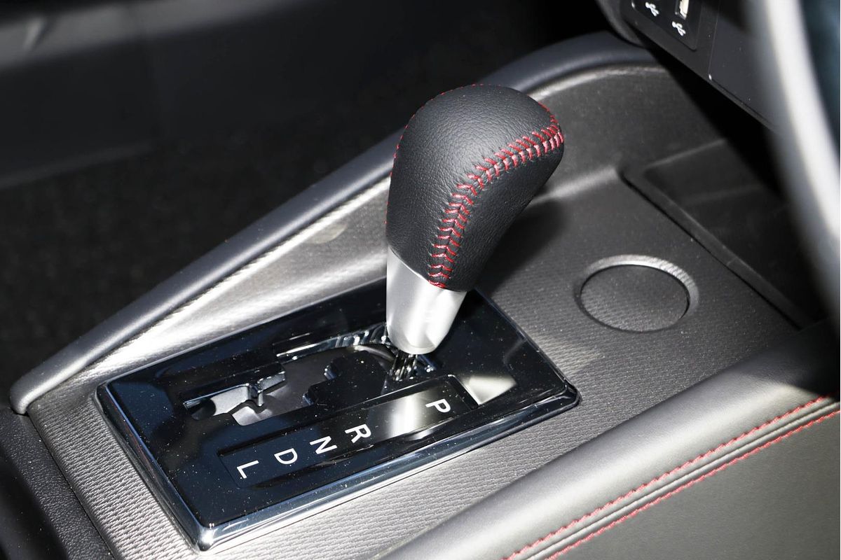 2024 Mitsubishi ASX GSR XD
