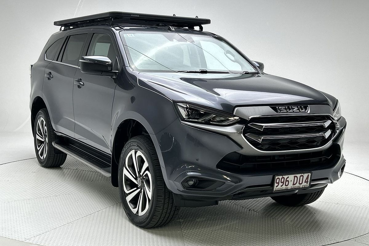 2021 Isuzu MU-X LS-T