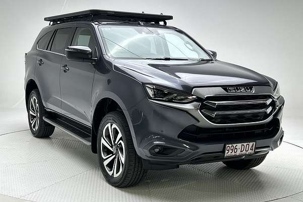2021 Isuzu MU-X LS-T