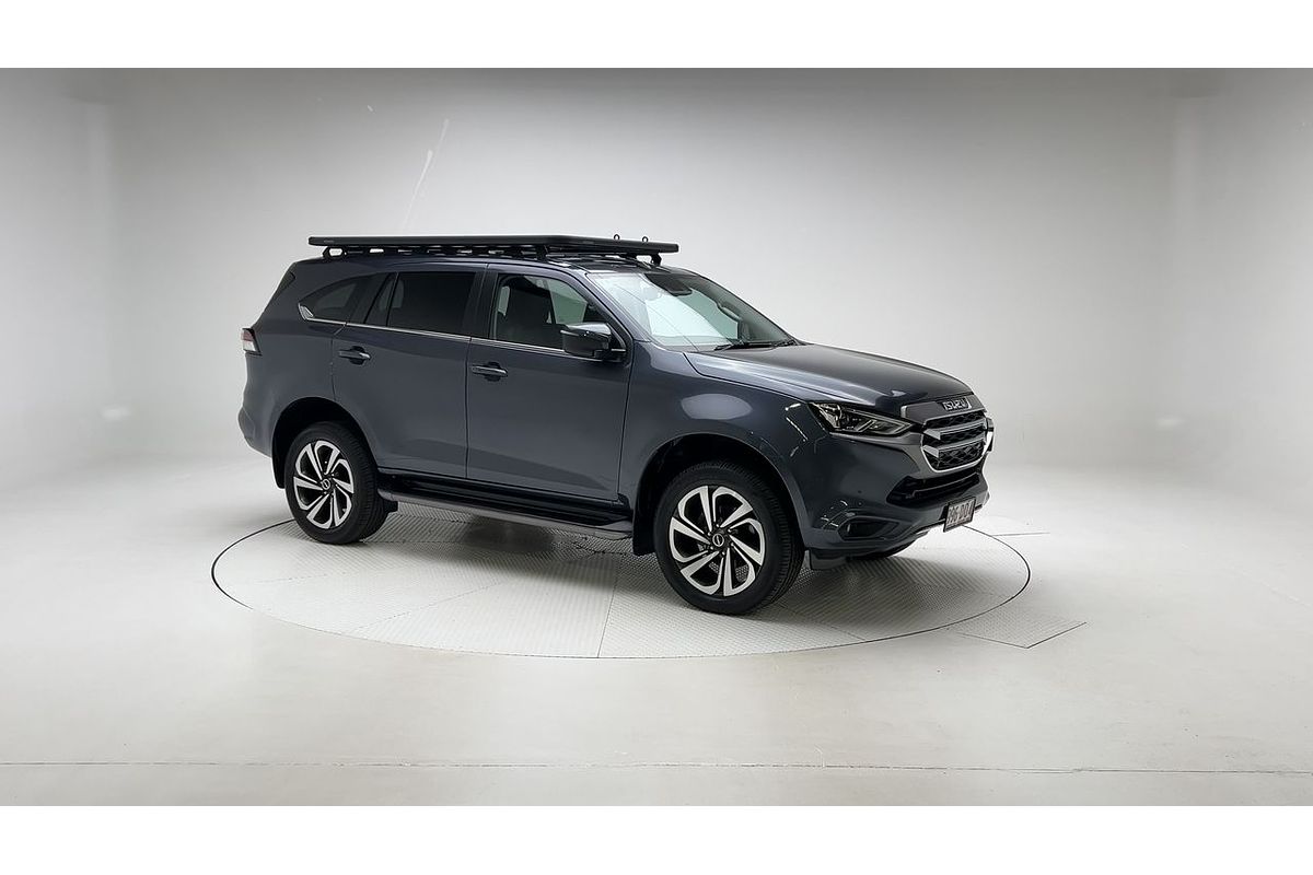 2021 Isuzu MU-X LS-T