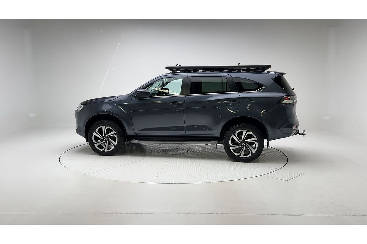 2021 Isuzu MU-X LS-T