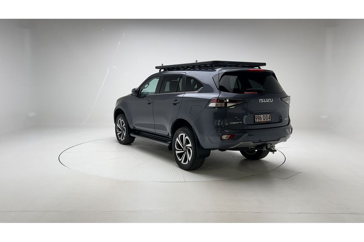 2021 Isuzu MU-X LS-T