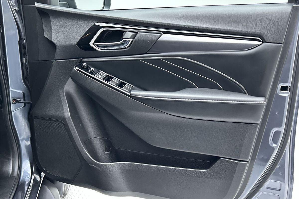 2021 Isuzu MU-X LS-T
