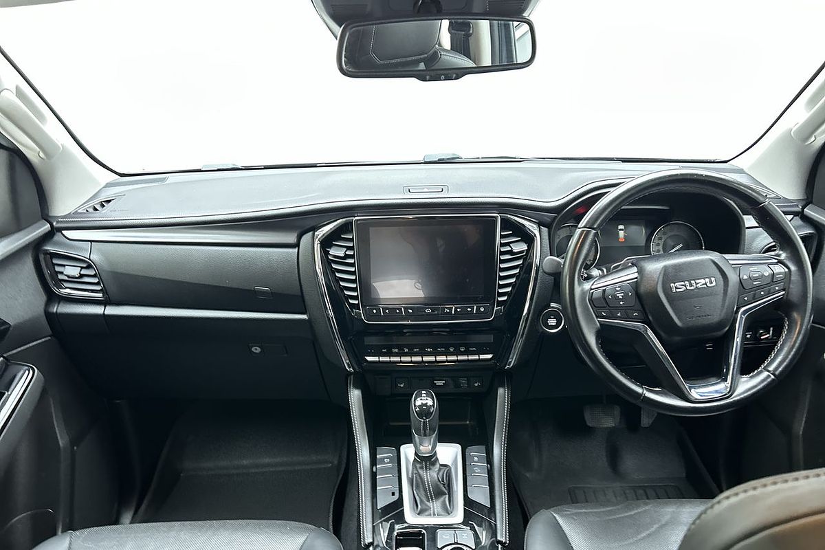 2021 Isuzu MU-X LS-T