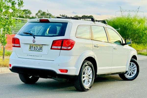 2013 Fiat Freemont Base JF