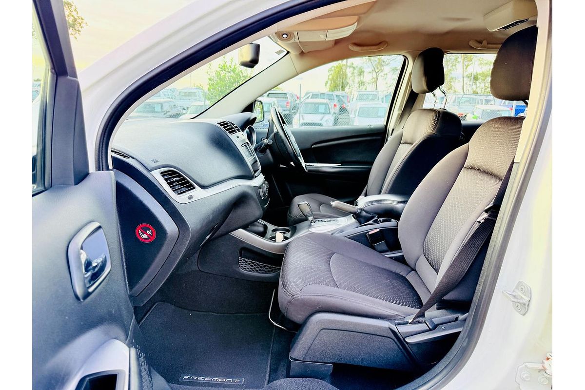 2013 Fiat Freemont Base JF