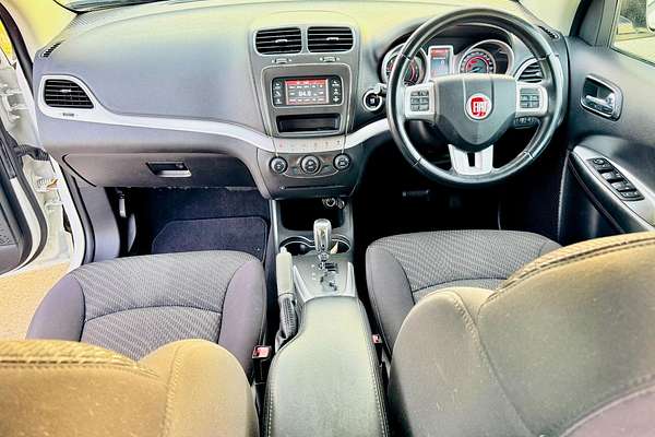 2013 Fiat Freemont Base JF