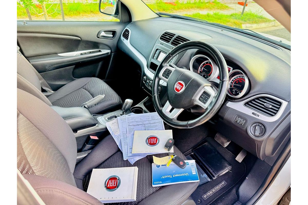 2013 Fiat Freemont Base JF