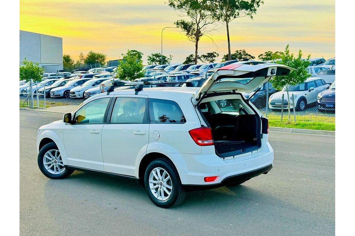 2013 Fiat Freemont Base JF