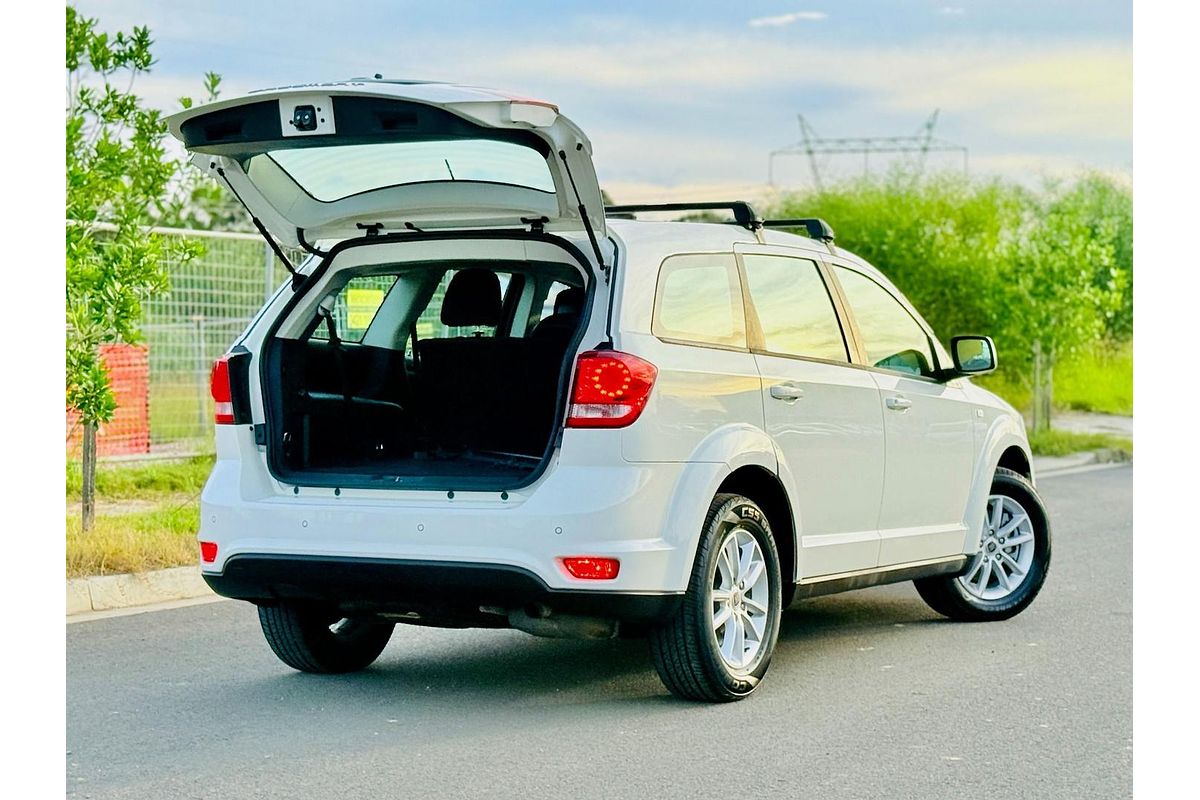 2013 Fiat Freemont Base JF