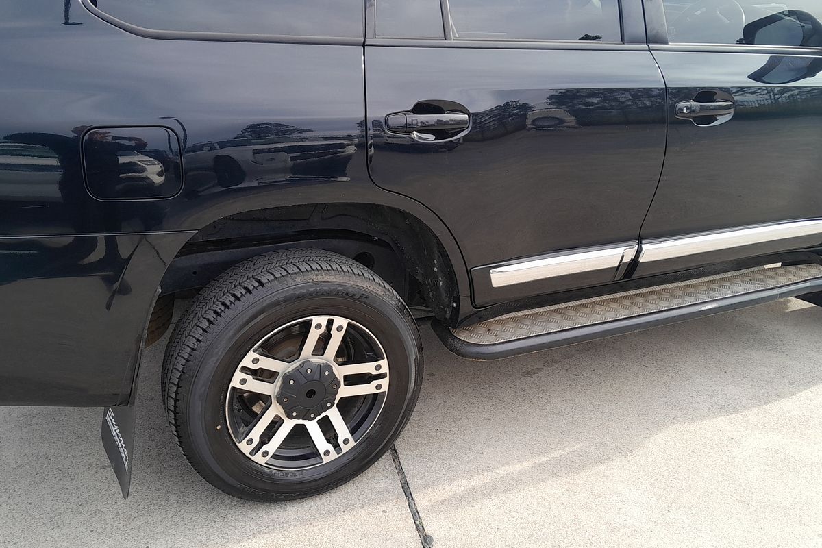 2014 Toyota Landcruiser Sahara VDJ200R