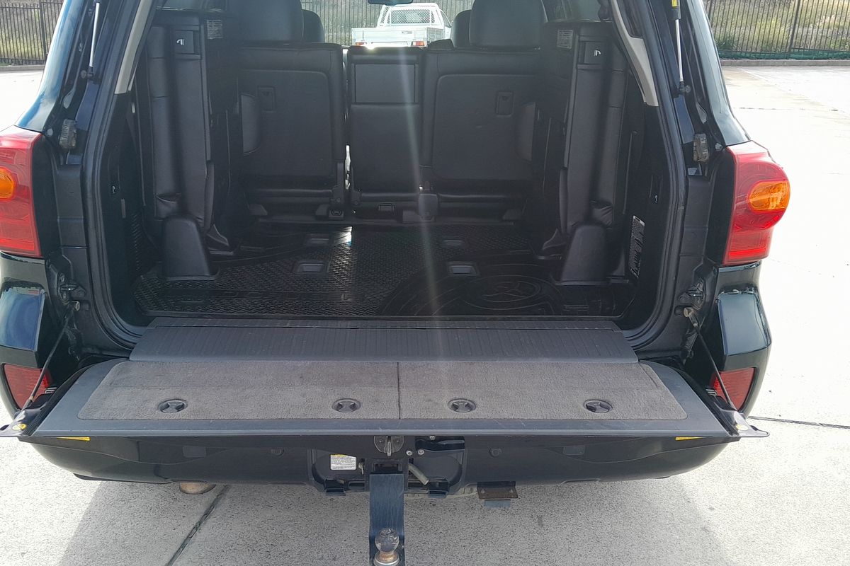 2014 Toyota Landcruiser Sahara VDJ200R