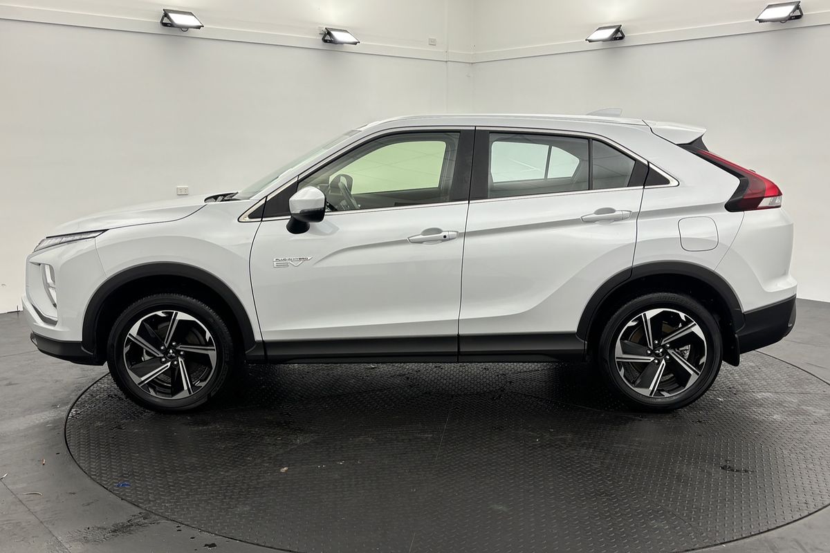 2023 Mitsubishi Eclipse Cross PHEV ES YB