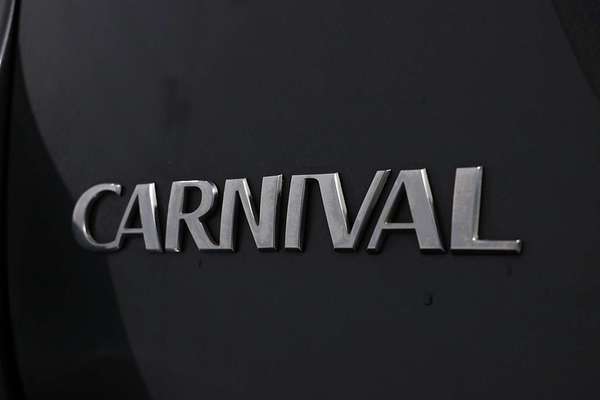 2015 Kia Carnival Si YP