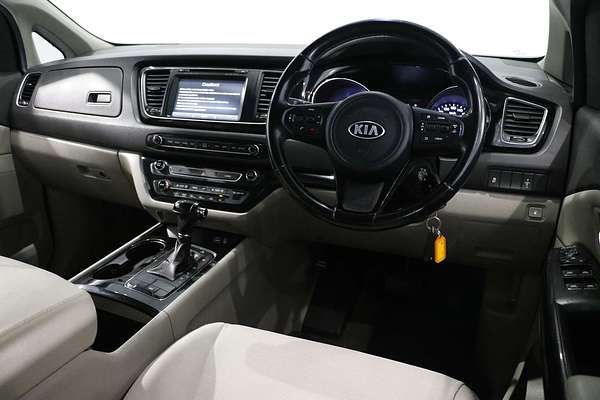 2015 Kia Carnival Si YP