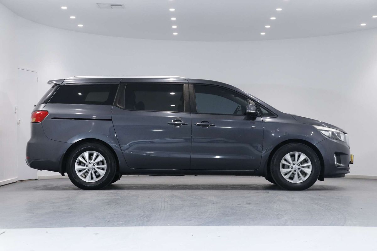 2015 Kia Carnival Si YP