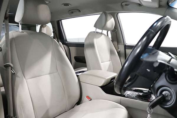 2015 Kia Carnival Si YP