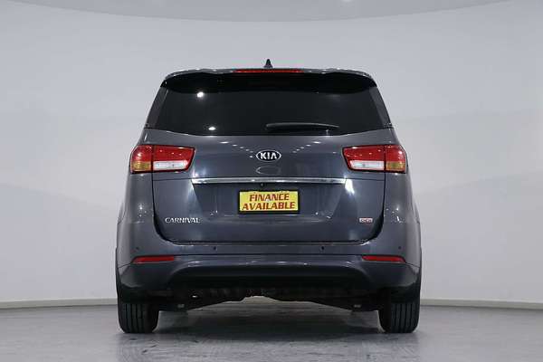 2015 Kia Carnival Si YP
