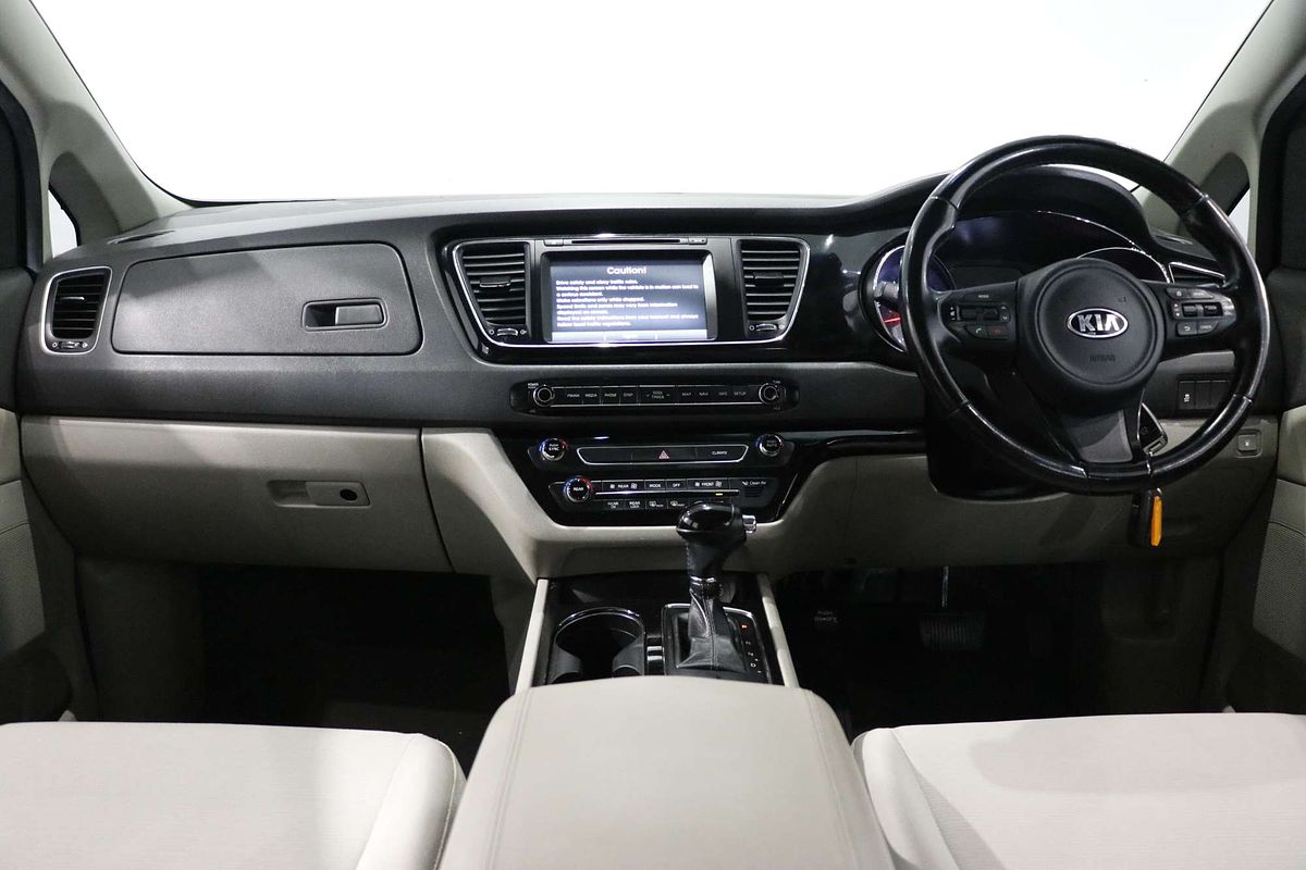 2015 Kia Carnival Si YP